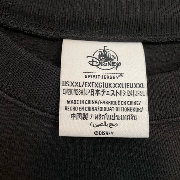 Disneyland Castle Spirit Jersey 2023 Sherpa fleece black white size XXL - Picture 3 of 6